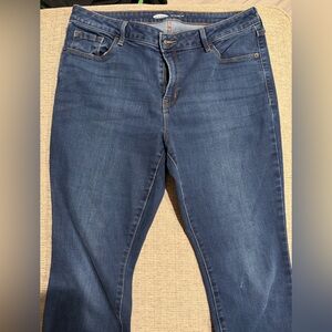 Women’s Old Navy Kicker Bootcut Jeans Size 14 Mid-Rise Dark Wash EUC